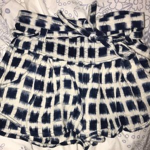 Free People Plaid Shorts!! Barely worn, size small